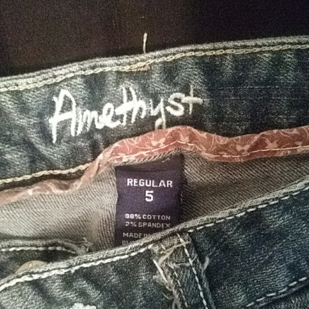 Jeans - Picture 3 of 3